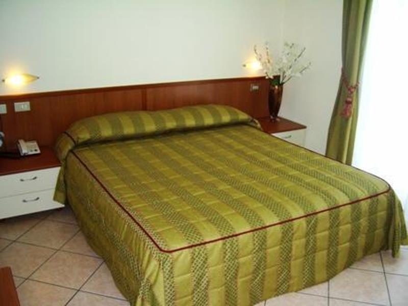 Hotel San Siro Fiera Milano Ngoại thất bức ảnh